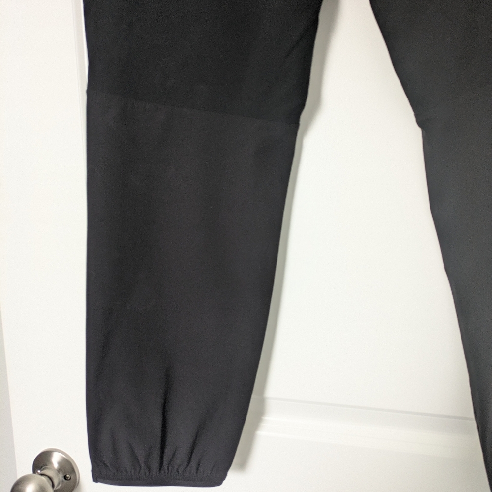 The North Face Men's Lightstride Stretch Tech Pant - Picture 8 of 10